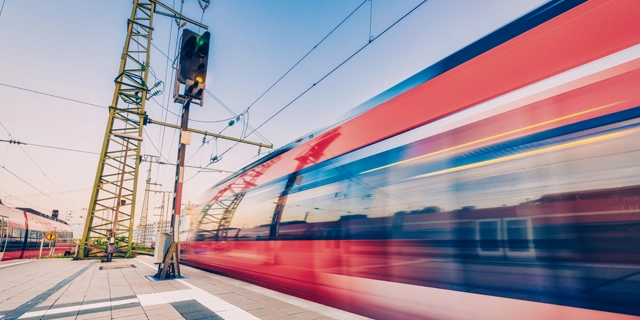 Rail fuel delivery services